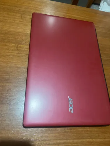 NOTEBOOK ACER JADE VERMELHO 