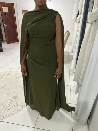 Vestido Verde Oliva Madrinha