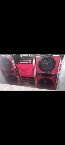 Vende-se som, aparelhagem de som pesada 