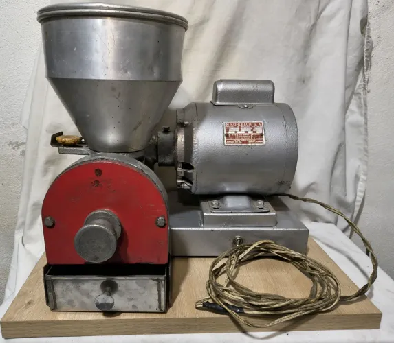 Máquina de Moer Café Elétrica - Pasiani