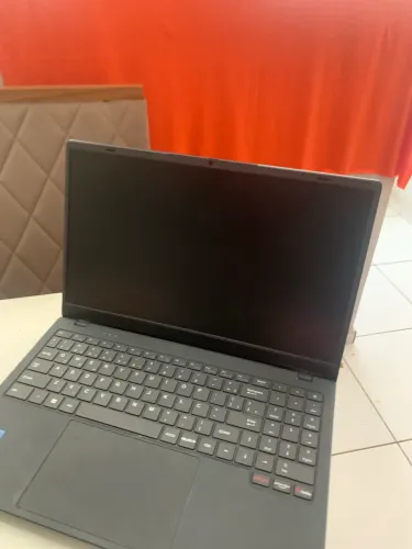 Vendo um notebook