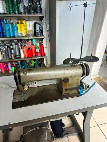 Maquina reta industrial Yamata
