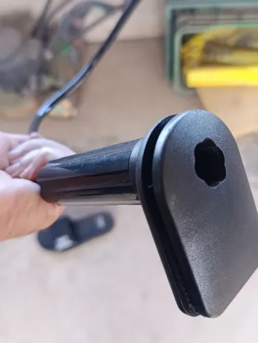 Suporte Articulado Flexível para Celular (Garra de Mesa / Cama) 