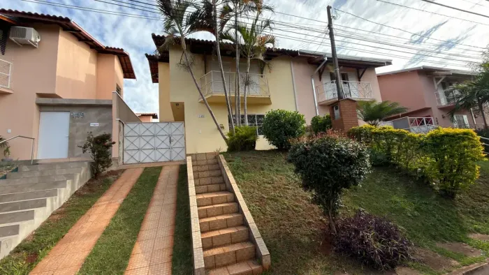 Sobrado para venda possui 103 metros quadrados com 3 quartos em Jardim do Sol - Campinas -