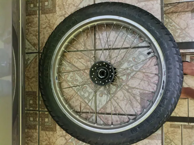 Roda xtz crosser 150 nova alinhada e com pneu Pirelli