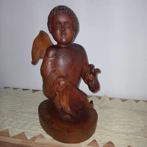 Escultura em Madeira