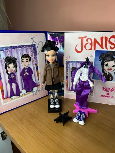 Bratz Janis meninas malvadas 