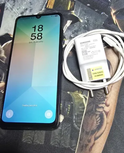 Celular Samsung A06 128GB Azul