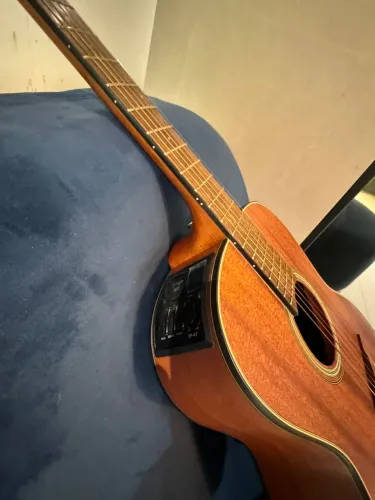 Violão Takamine GY11ME-NS + Case