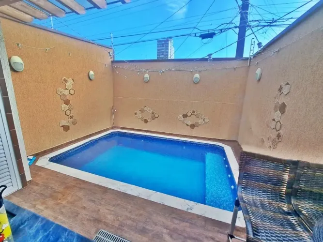 Casa na Vila Caiçara - Praia Grande - SP