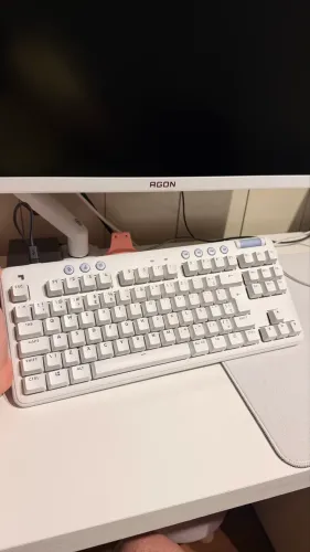 TECLADO GAMER LOGITECH G713
