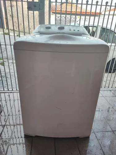 Máquina de lavar Electrolux 12 kilos