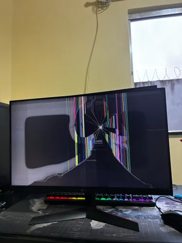 MONITOR QUEBRADO