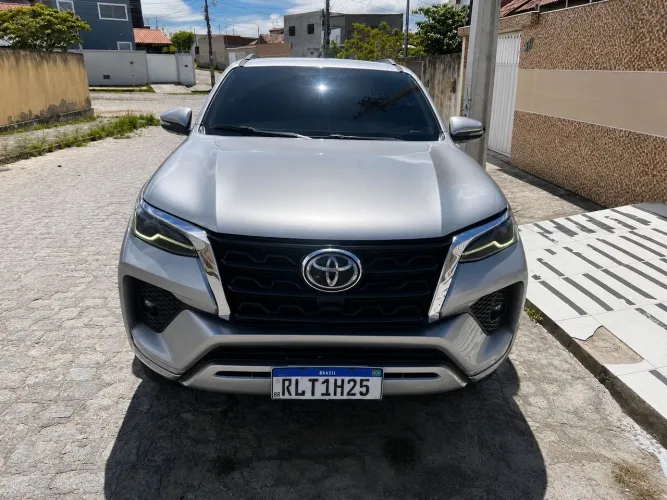 Toyota Hilux SW4 SRX 4X4 2.8 TDI 16V Dies. Aut. 2021