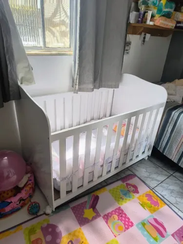 Berço Infantil com colchão impermeável