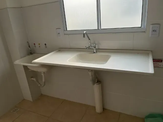 Pia de Cozinha e Tanque