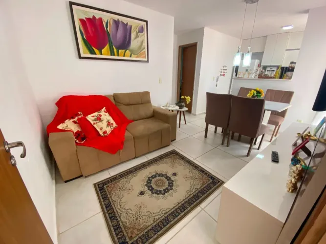 Apartamento com 2 dormitórios no Tabuleiro dos Martins - Porteira Fechada