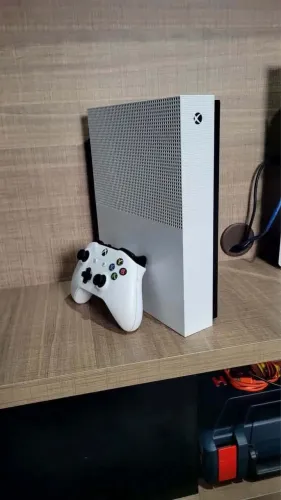 Xbox one 1Tb de memória, pra vender rápido?
