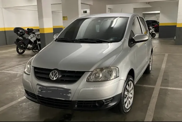 Volkswagen Fox Plus 1.6mi/ 1.6mi Total Flex 8V 4P 2010