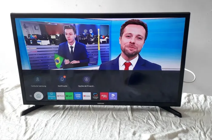 VENDO TV SMART SAMSUNG TIZEN 32' NOVA COMPLETA COM CANAIS ADICIONAIS 