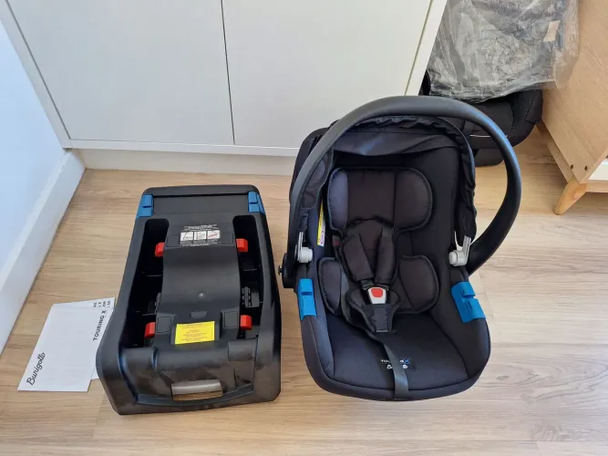 Bebê conforto NOVO + base 