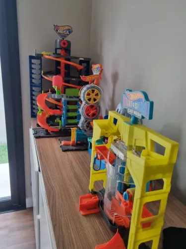 lote 5 hot wheels pista no estado, retirada