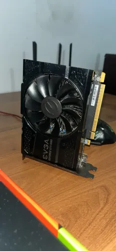 Vendo GTX1050 2GB 