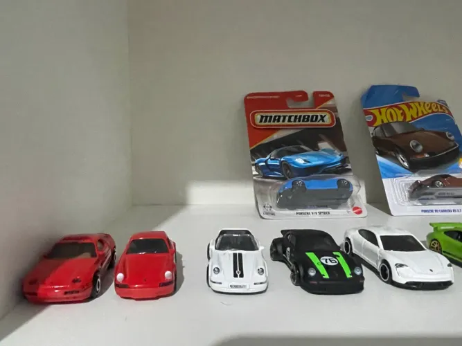 Lote Coleção Porsche - 13 Miniaturas (Hot Wheels & Matchbox)