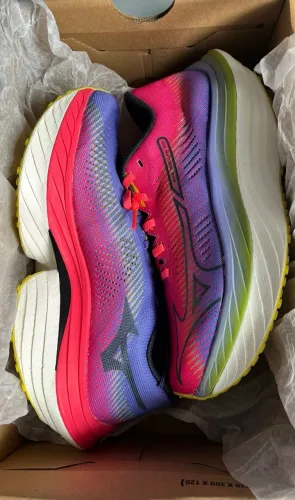 Tênis Mizuno wave rebellion pro