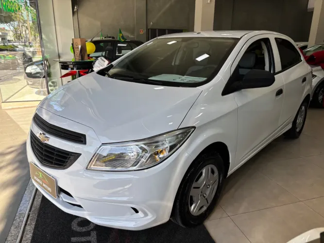 Chevrolet Onix 1.0 MPFI LS 8V Flex 4P Manual 2015