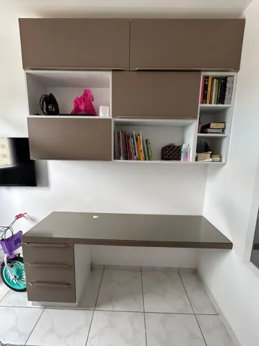 Mesa de Escritório / Home Office Alto Padrão - Planejado e Moderno