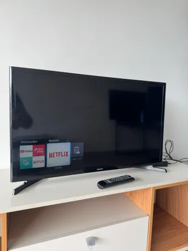 Smart TV Samsung 32 Polegadas Novinha