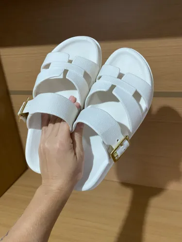 Papete feminina 35