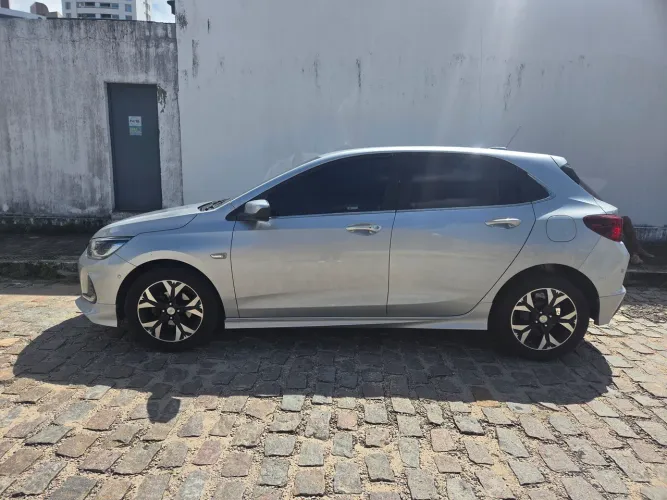 Chevrolet Onix Hatch Premier 1.0 12V TB Flex Aut. 4P 2020