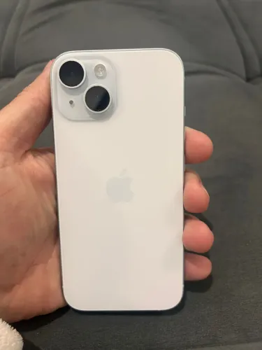 Iphone 15 de 128g na garantia apple.