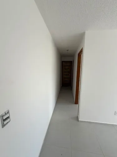 Alugo excelente CASA em condomínio com 3 suítes no Portal do Araçagy