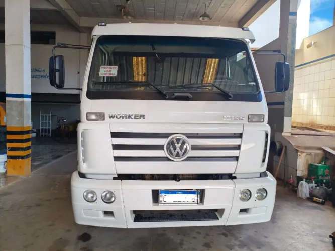 Caminhão Volkswagen worker 17-190 2014