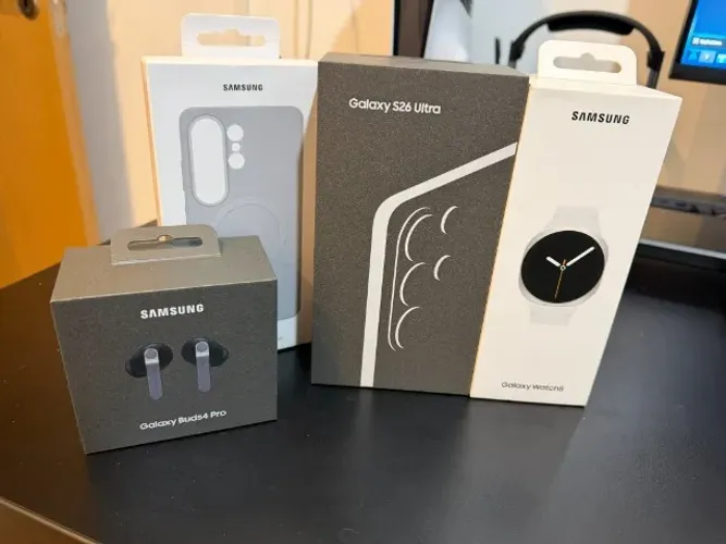 Galaxy S26 Ultra + Buds4 Pro + Watch8