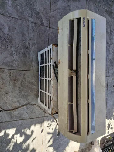 Ar-condicionado window Elgin 9.000 btus (sucata)