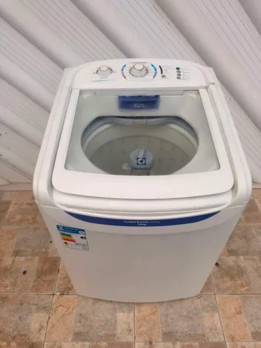 Máquina de lavar roupas Electrolux 13kg