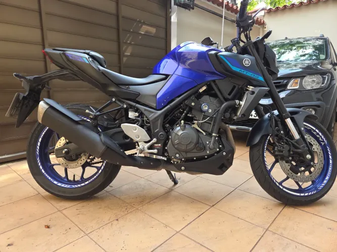 Moto yamaha MT03 2026