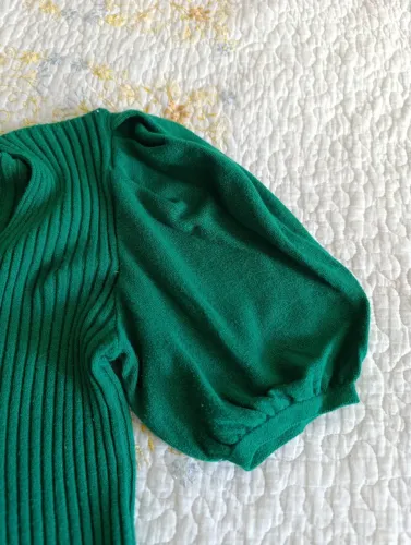 Blusa de linha, pouco usada! Linda, n° 38