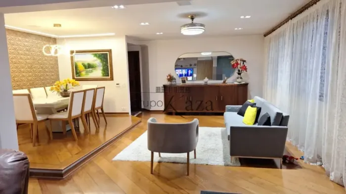 Apartamento - Vila Guaianazes - Residencial Villa Romana - 200m² - 4 Dormitórios.