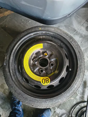 Roda estepe fino slim aro 14 4x100 Kia Picanto pneu 105/70D14