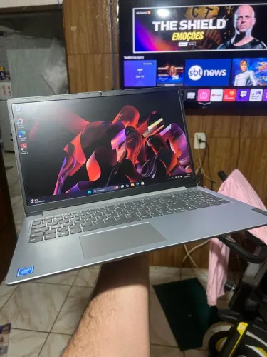 Notebook Lenovo Zerado
