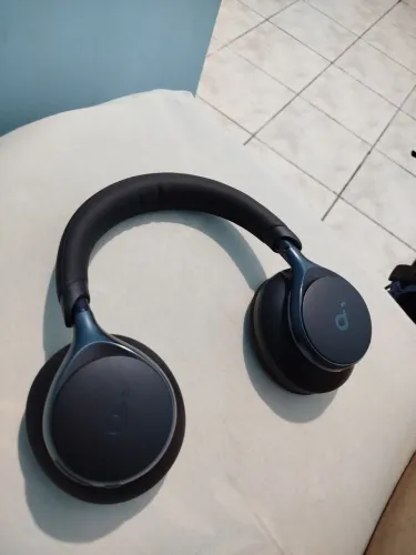 Fone soundcore space one