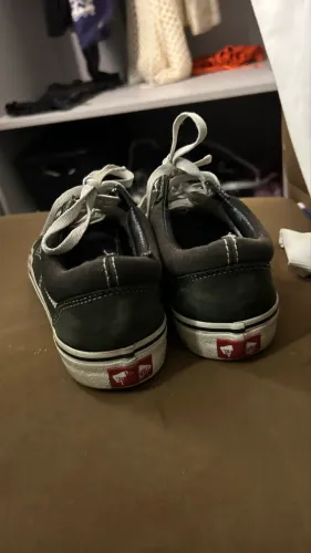 tenis preto VANS