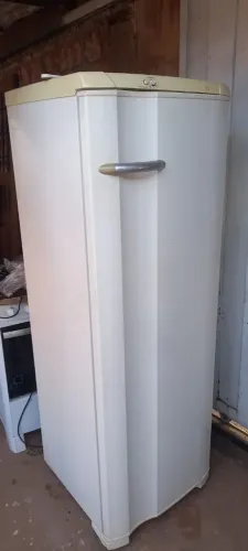 Geladeira Electrolux gelo seco