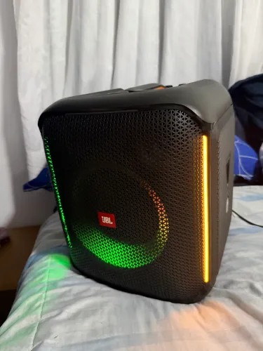 JBL Encore com 2 microfone