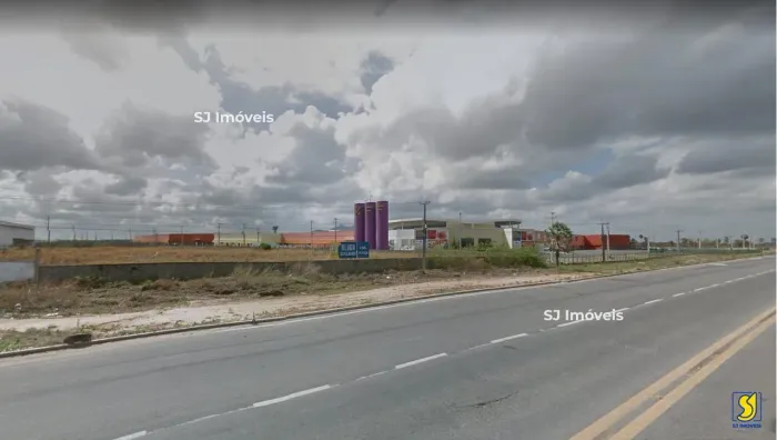 Terreno amplo ao lado do Shopping Caucaia Outlet